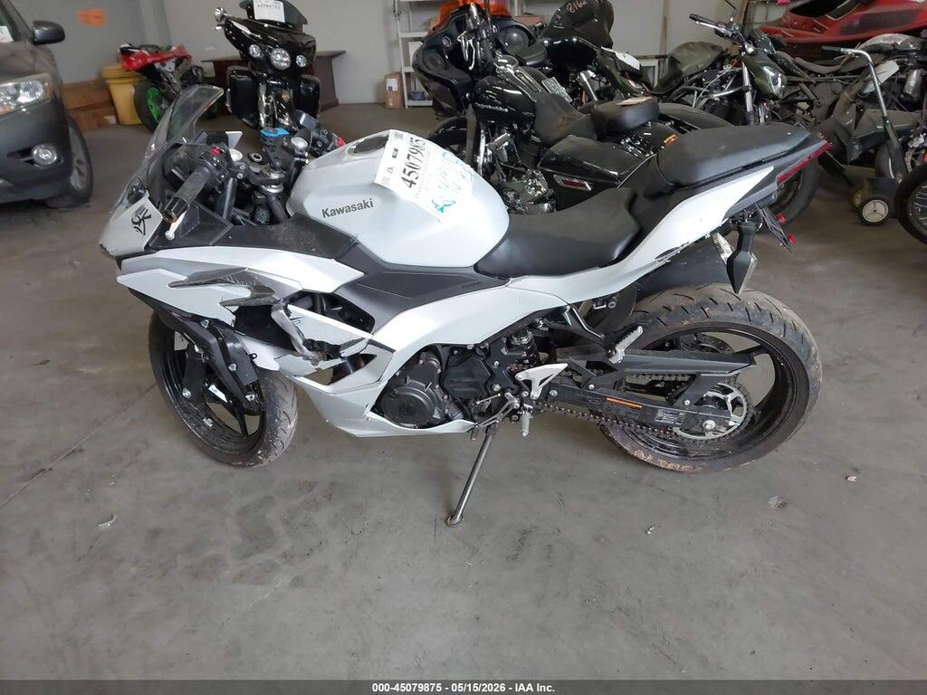 ML5EXGH13SDA57485 2025 KAWASAKI EX500 photo no. 12