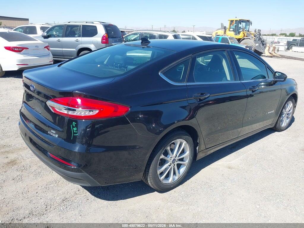 3FA6P0LUXKR174316 2019 FORD FUSION HYBRID photo no. 4