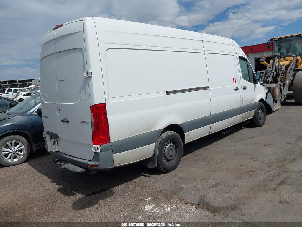 1FTBR1Y80PKB17929 2023 FORD TRANSIT-250 photo no. 4