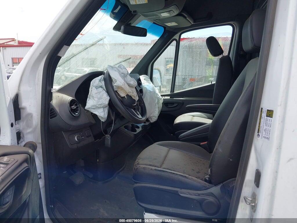1FTBR1Y80PKB17929 2023 FORD TRANSIT-250 photo no. 5