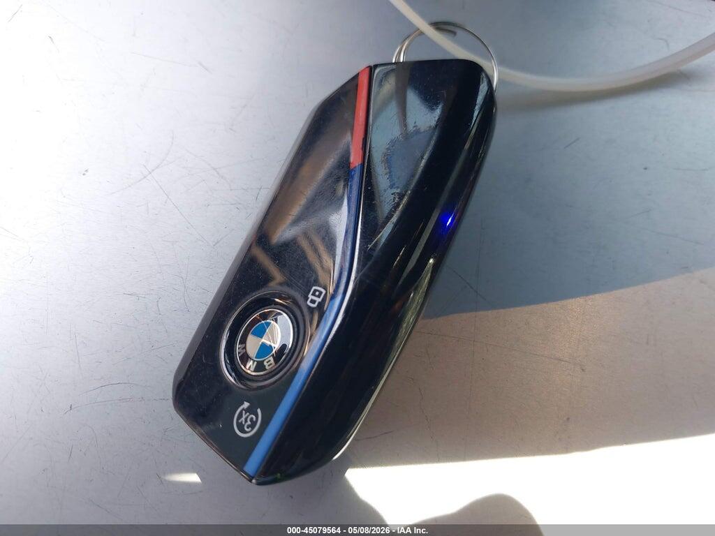 5UX33EM00S9W92706 2025 BMW X7 photo no. 11