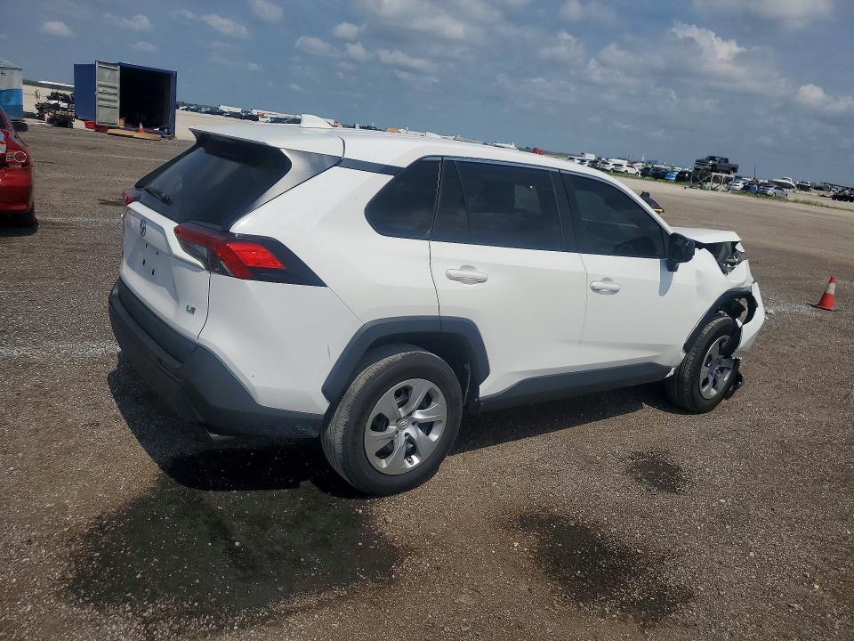 2023 TOYOTA RAV4 LE — Фото 3 из 14
