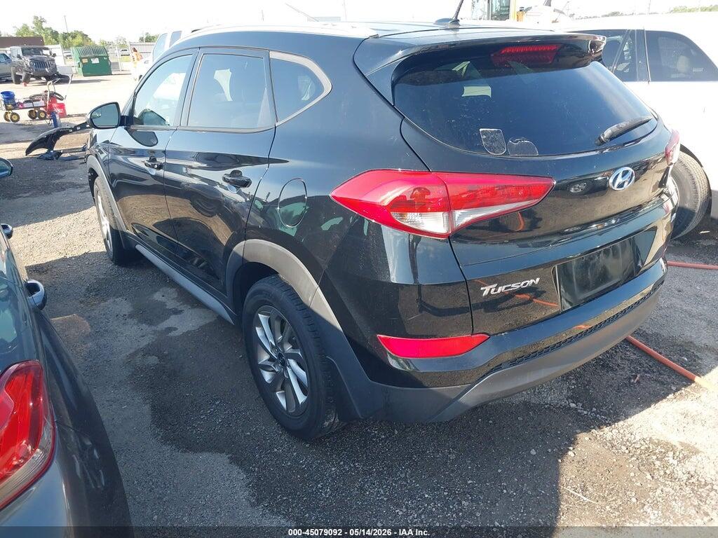 KM8J3CA43HU541817 2017 HYUNDAI TUCSON photo no. 3