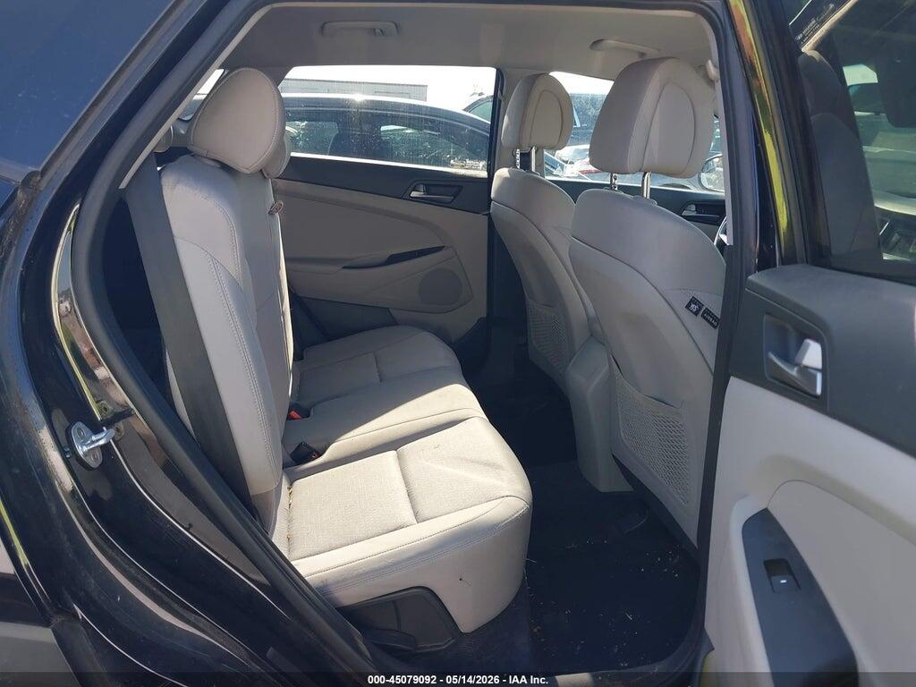 KM8J3CA43HU541817 2017 HYUNDAI TUCSON photo no. 8