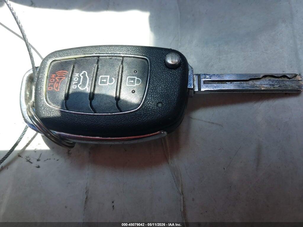 KM8J33A42HU282964 2017 HYUNDAI TUCSON photo no. 11