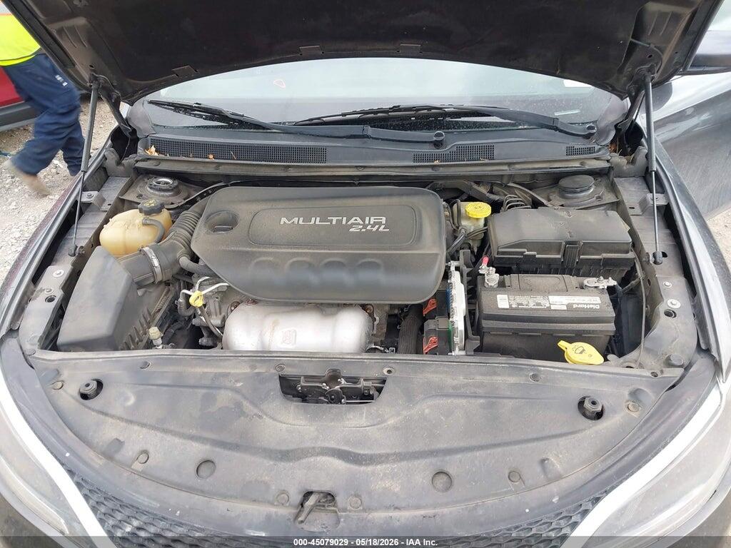 1C3CCCAB0GN162234 2016 CHRYSLER 200 photo no. 10