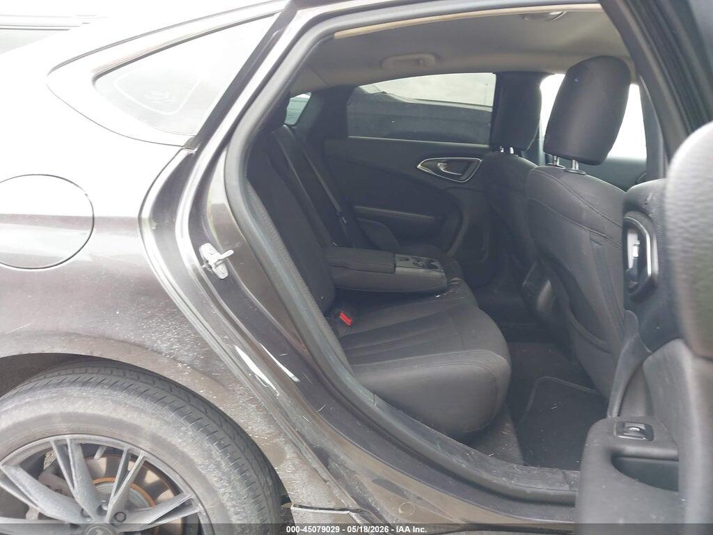 1C3CCCAB0GN162234 2016 CHRYSLER 200 photo no. 8