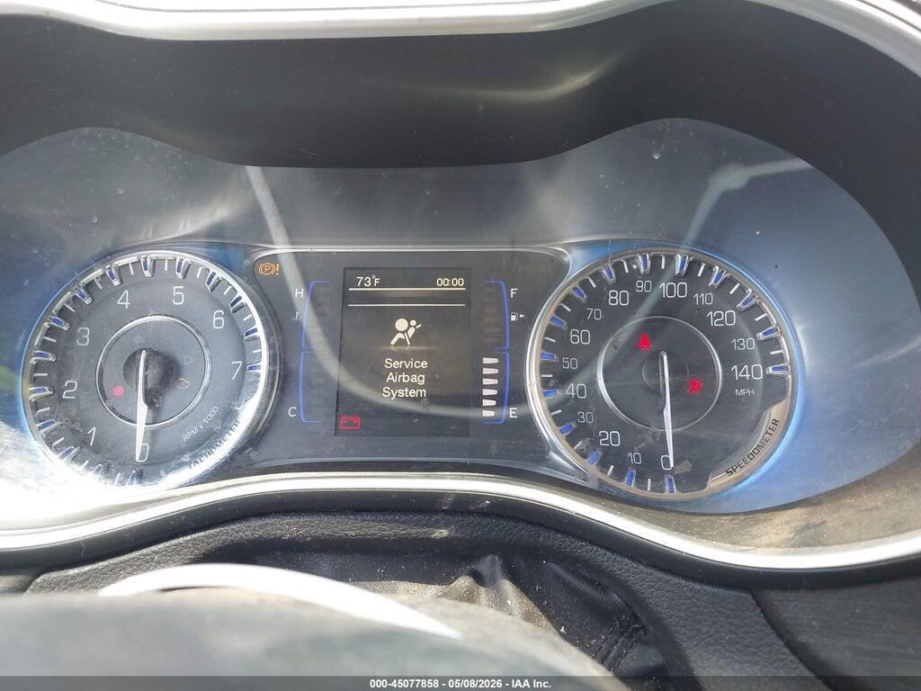 1C3CCCABXFN723621 2015 CHRYSLER 200 photo no. 7