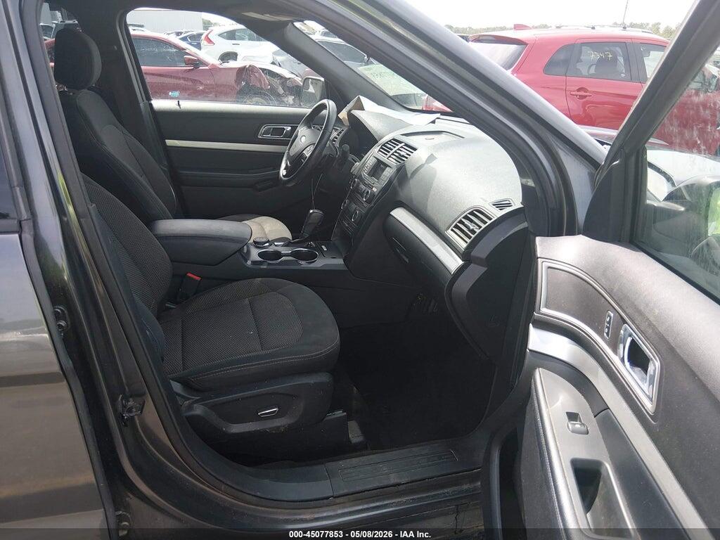 1FM5K8D80HGE07670 2017 FORD EXPLORER photo no. 5
