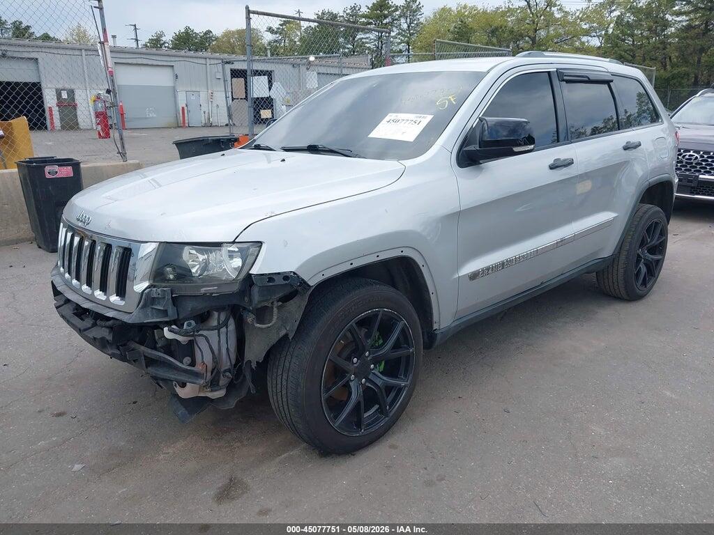 1J4RR5GG3BC612119 2011 JEEP GRAND CHEROKEE photo no. 2