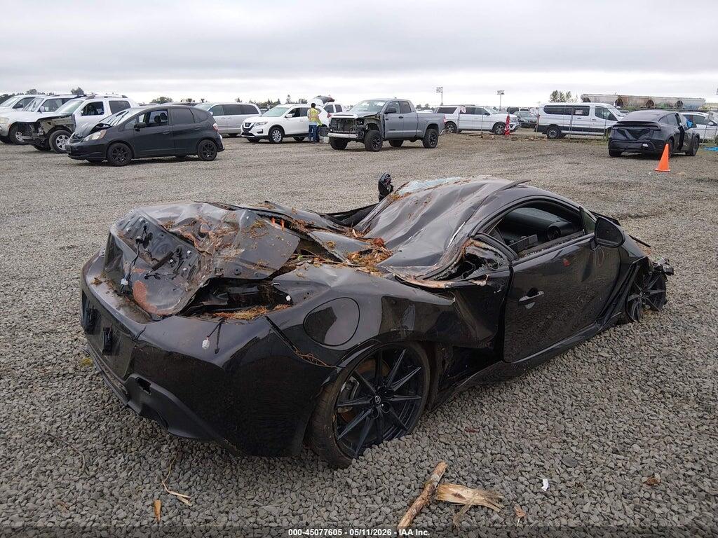 JF1ZNBE19R9751652 2024 TOYOTA GR86 photo no. 4