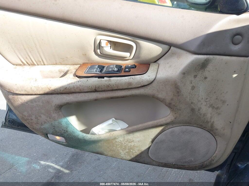 JT8BF28G910329784 2001 LEXUS ES 300 photo no. 6
