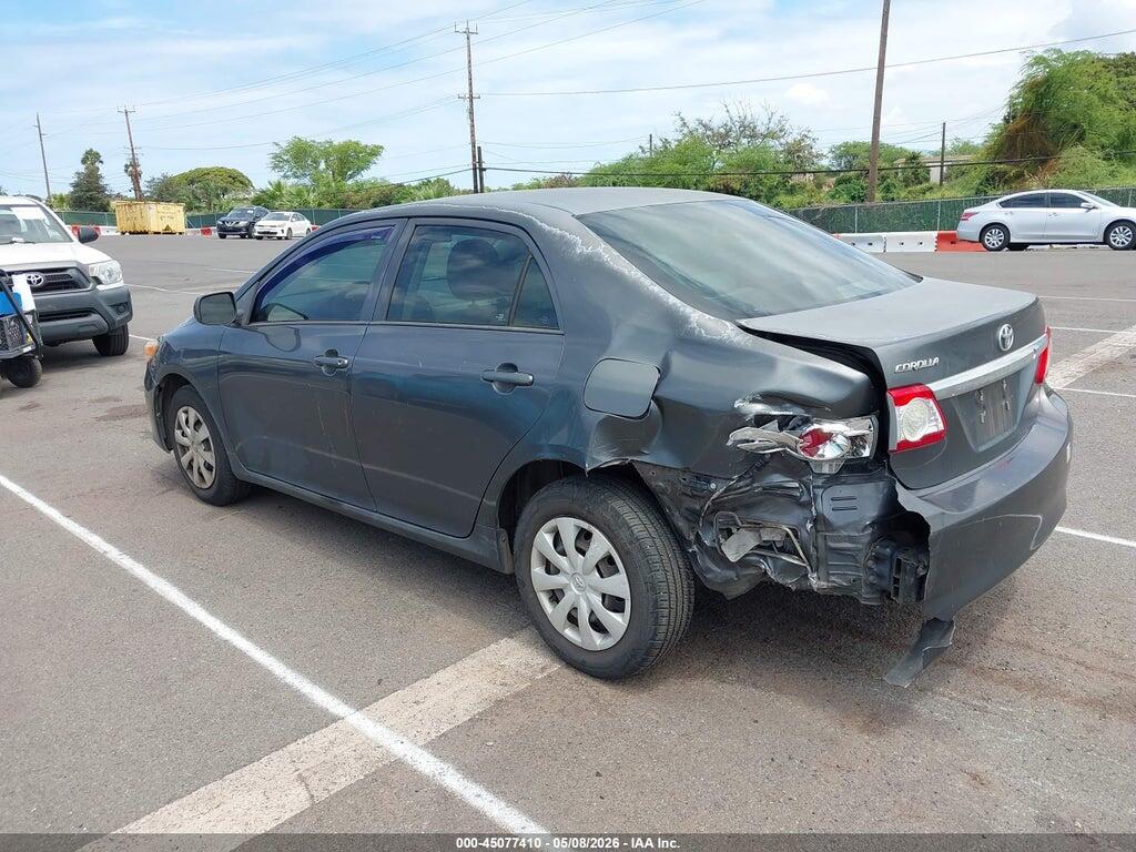 2T1BU4EE1DC925309 2013 TOYOTA COROLLA photo no. 3