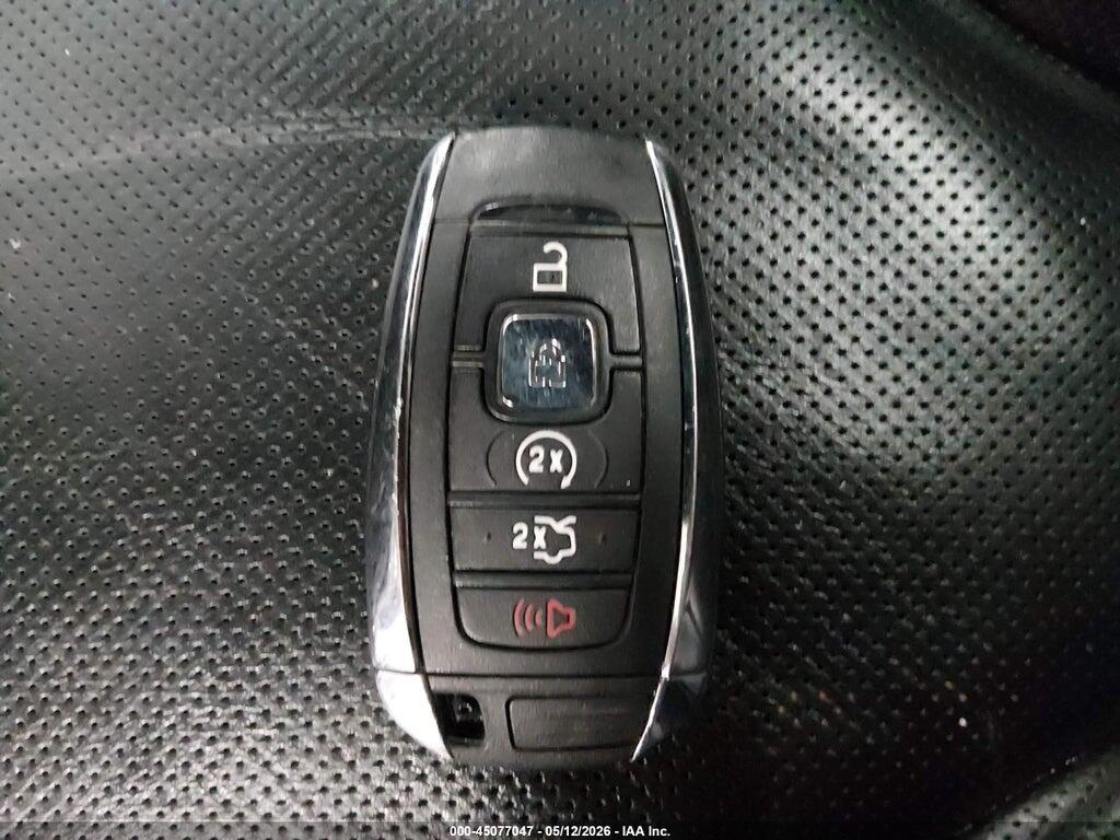 5LMCJ3D98HUL00306 2017 LINCOLN MKC photo no. 11