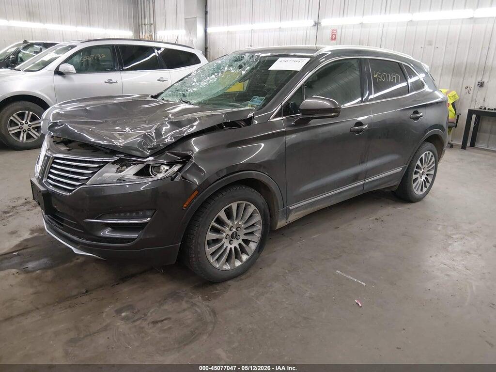 5LMCJ3D98HUL00306 2017 LINCOLN MKC photo no. 2