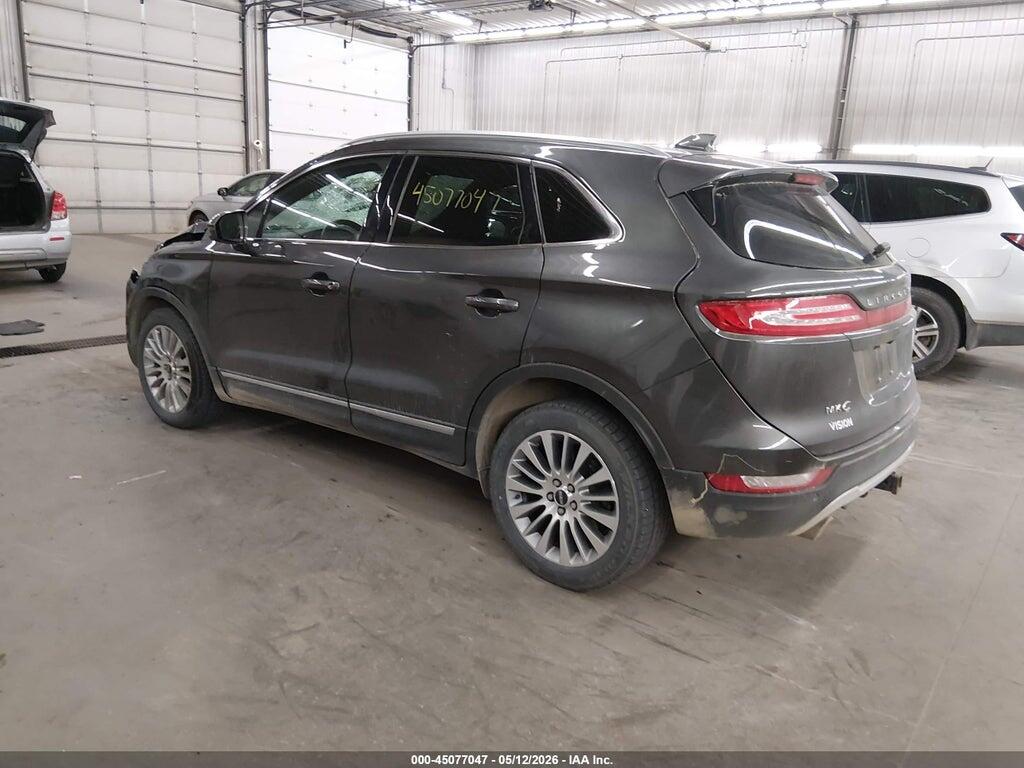 5LMCJ3D98HUL00306 2017 LINCOLN MKC photo no. 3