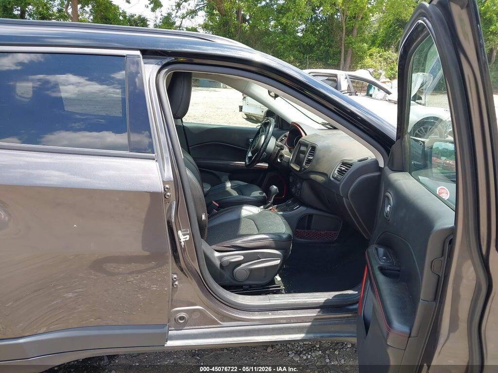 3C4NJDDB1LT151443 2020 JEEP COMPASS photo no. 5