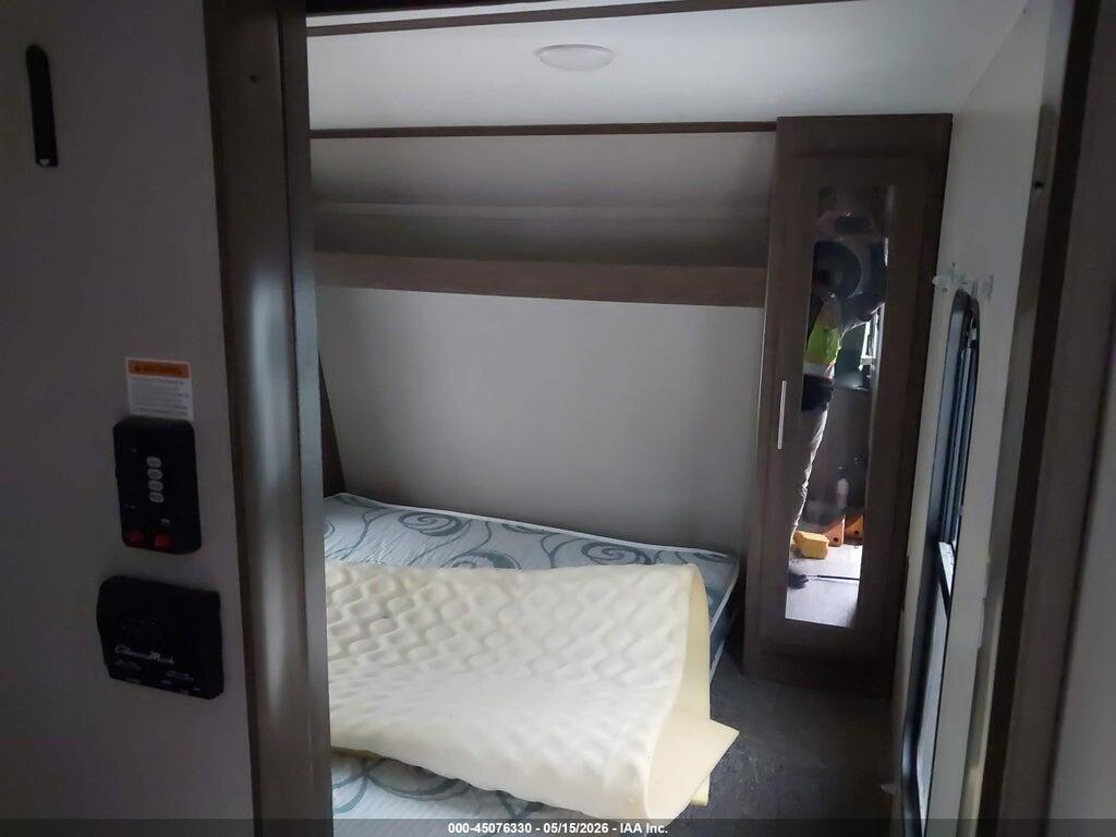 4YDT26220K7240598 2019 KEYSTONE RV HIDEOUT photo no. 5