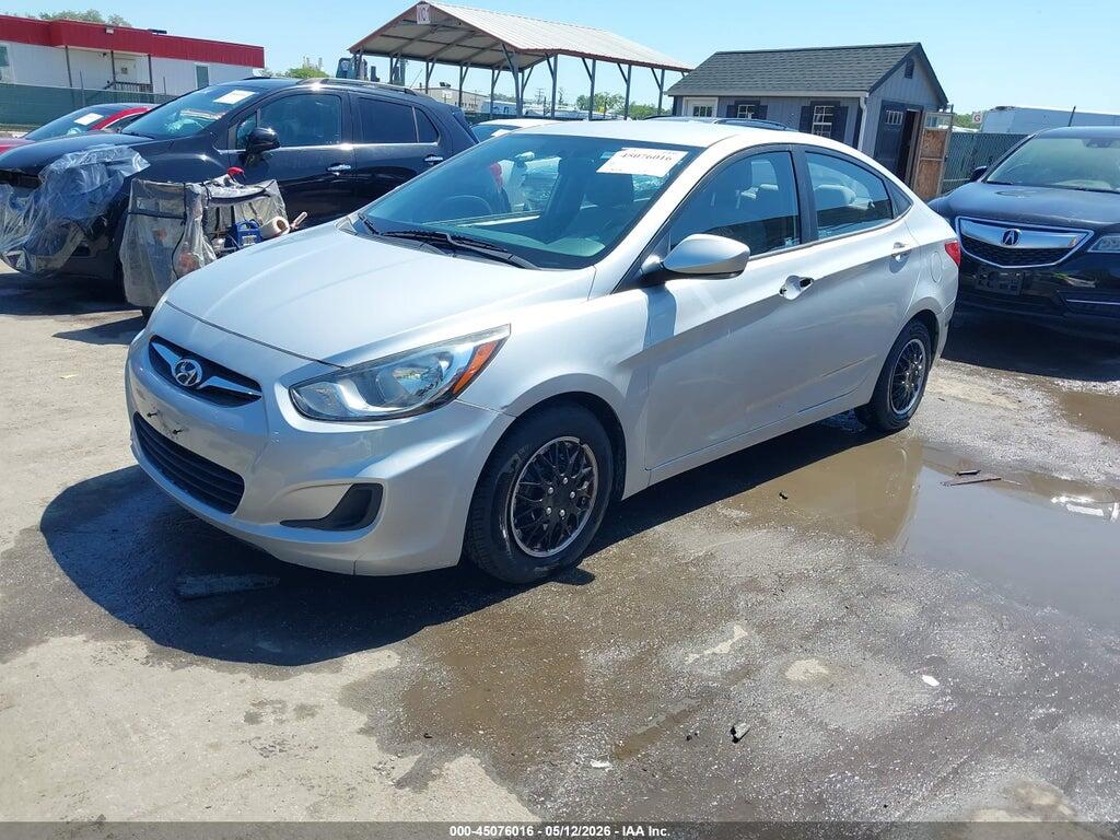 KMHCT4AE1DU487368 2013 HYUNDAI ACCENT photo no. 2