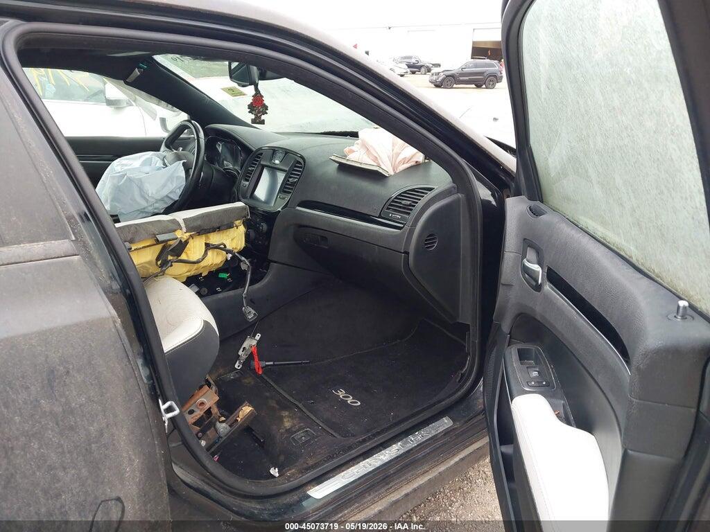 2C3CCABG3HH539163 2017 CHRYSLER 300 photo no. 5