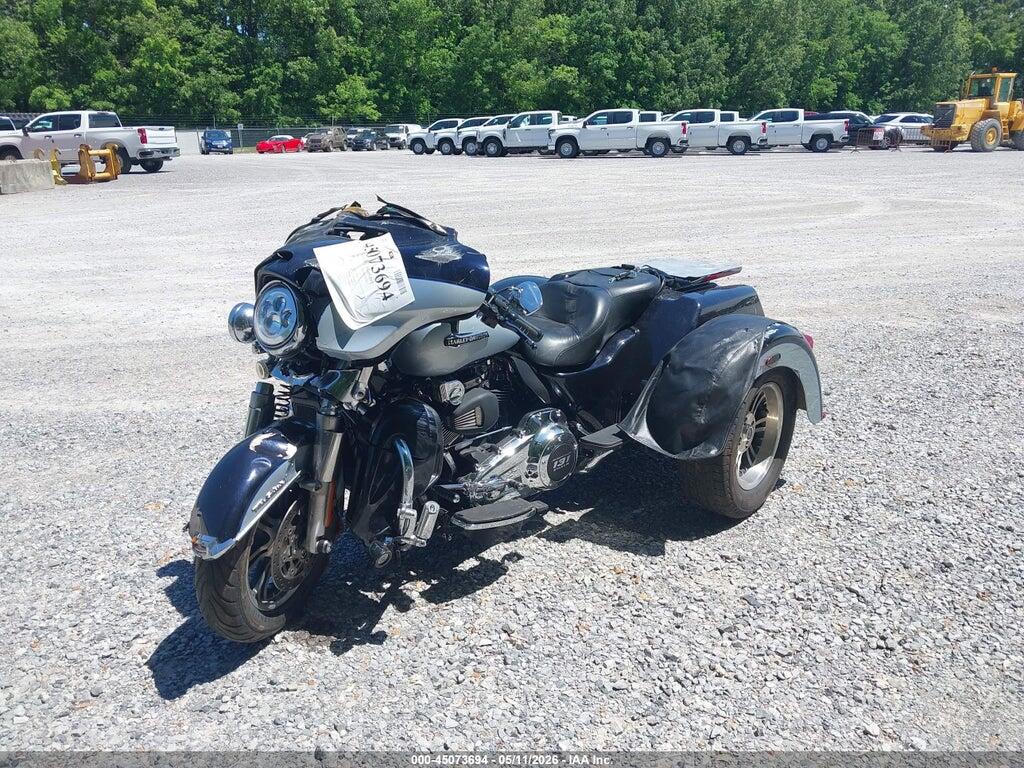 1HD1MAF17KB860739 2019 HARLEY-DAVIDSON FLHTCUTG photo no. 2