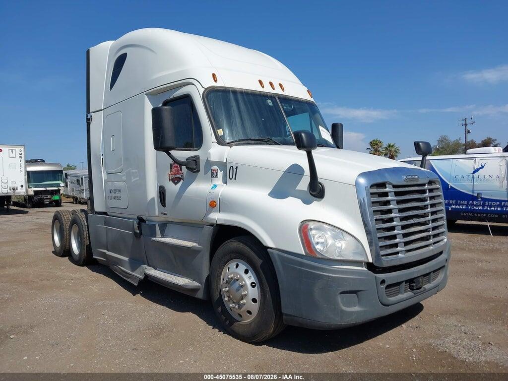 3AKJGLDR0JSHF3775 2018 FREIGHTLINER CASCADIA 125 photo no. 1
