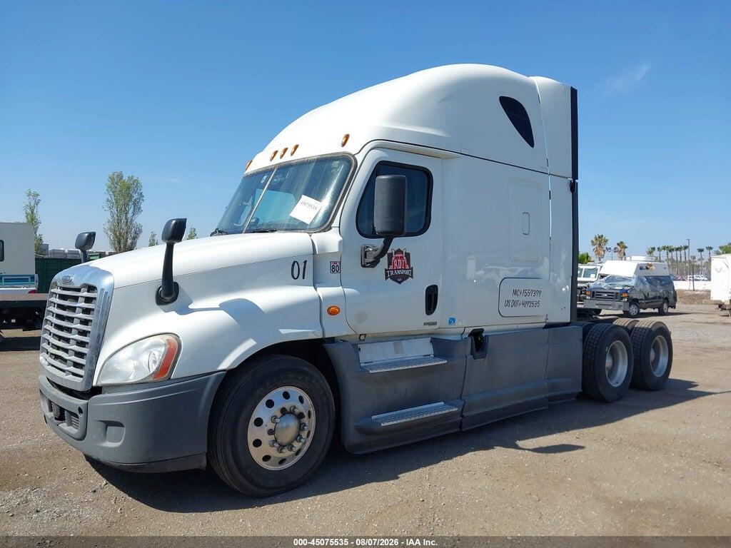 3AKJGLDR0JSHF3775 2018 FREIGHTLINER CASCADIA 125 photo no. 11