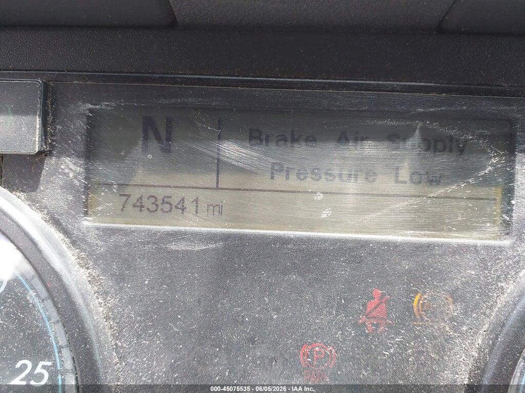 3AKJGLDR0JSHF3775 2018 FREIGHTLINER CASCADIA 125 photo no. 5