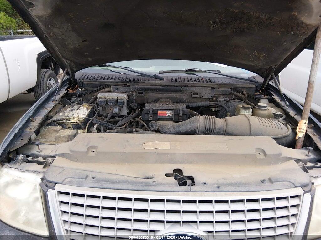 1FMFU18575LA63019 2005 FORD EXPEDITION photo no. 10