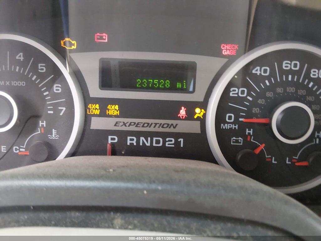 1FMFU18575LA63019 2005 FORD EXPEDITION photo no. 7