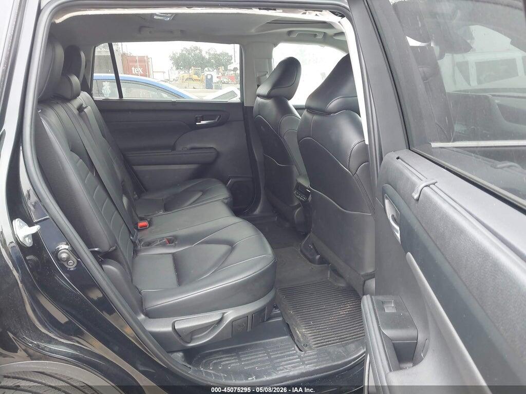 5TDKDRAH4RS051307 2024 TOYOTA HIGHLANDER photo no. 8