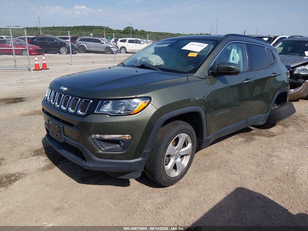 3C4NJCBB7JT267952 2018 JEEP COMPASS photo no. 2