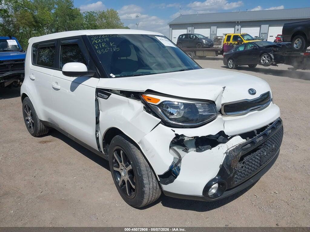 KNDJP3A55G7856715 2016 KIA SOUL photo no. 6