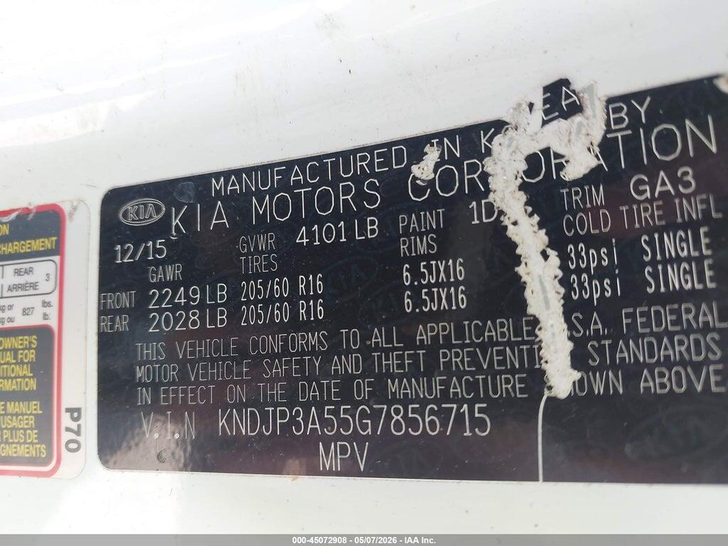 KNDJP3A55G7856715 2016 KIA SOUL photo no. 9