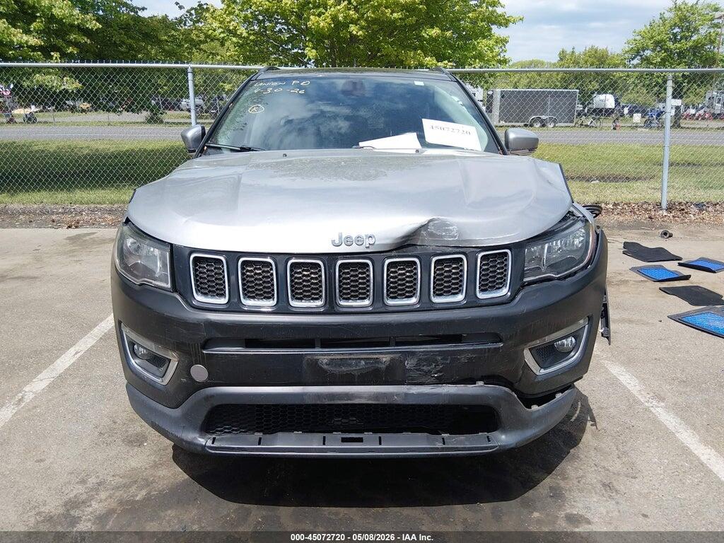 3C4NJDCB8JT373007 2018 JEEP COMPASS photo no. 11