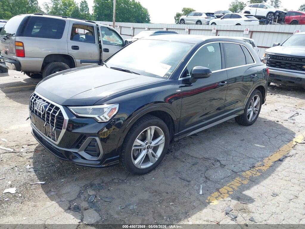 WA1EECF37M1055372 2021 AUDI Q3 photo no. 2