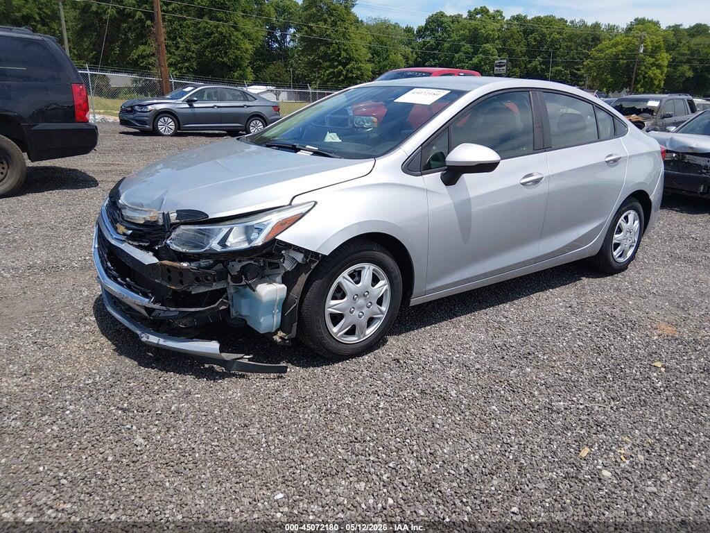 1G1BC5SM5J7200676 2018 CHEVROLET CRUZE photo no. 2