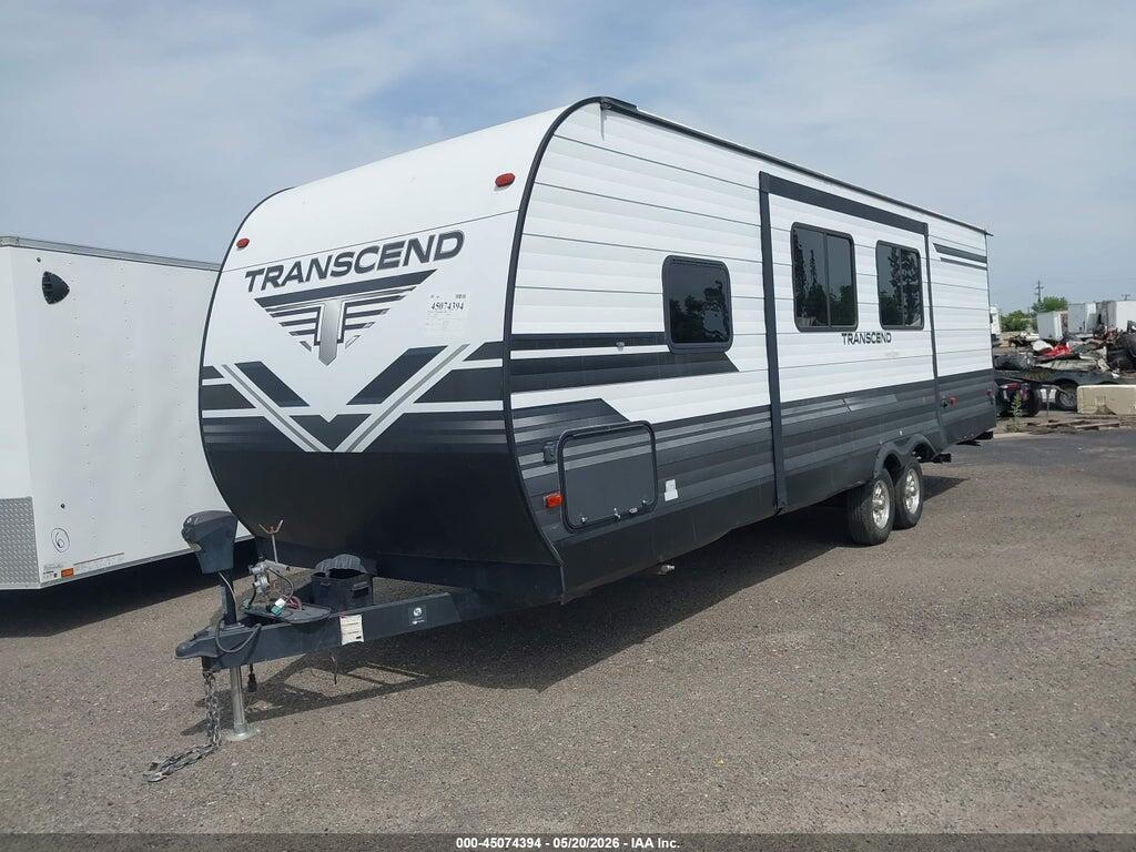 573TT3221K8801697 2019 GRAND DESIGN photo no. 2