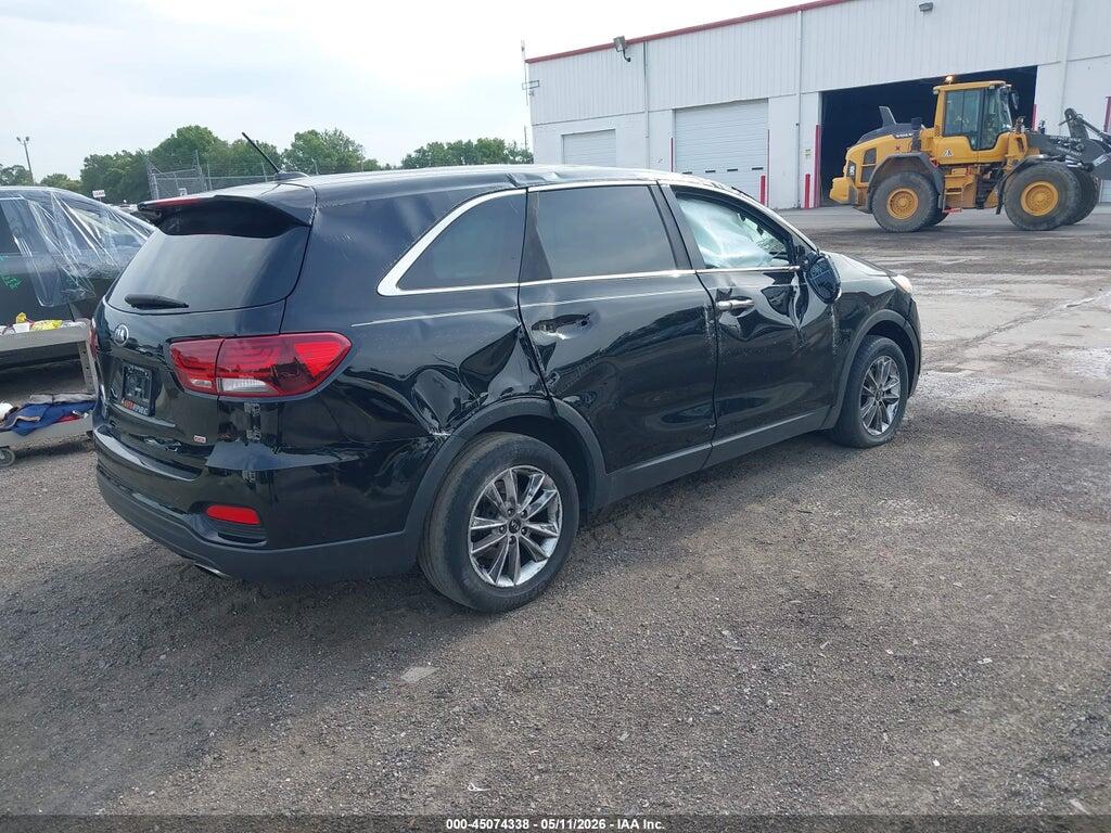 5XYPG4A33KG564250 2019 KIA SORENTO photo no. 4