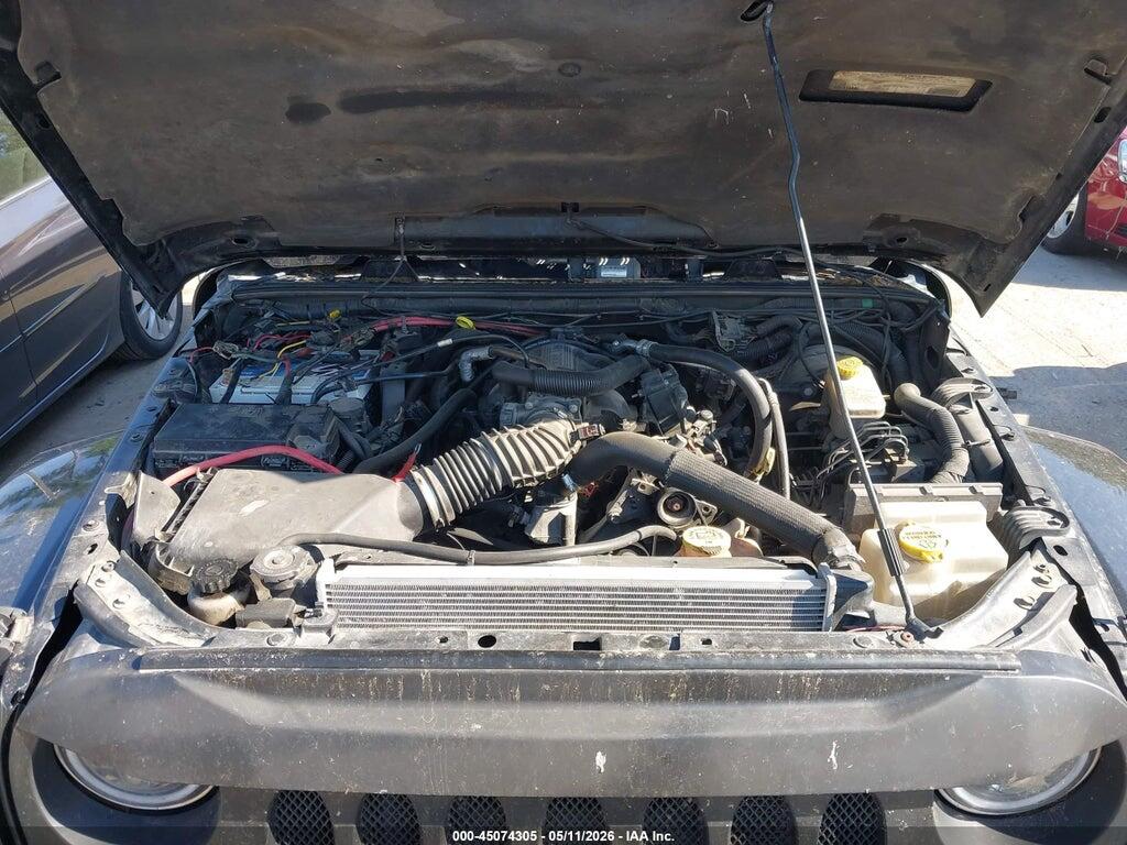 1J4BA5H16BL588496 2011 JEEP WRANGLER UNLIMITED photo no. 10