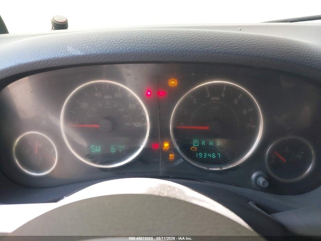 1J4BA5H16BL588496 2011 JEEP WRANGLER UNLIMITED photo no. 7