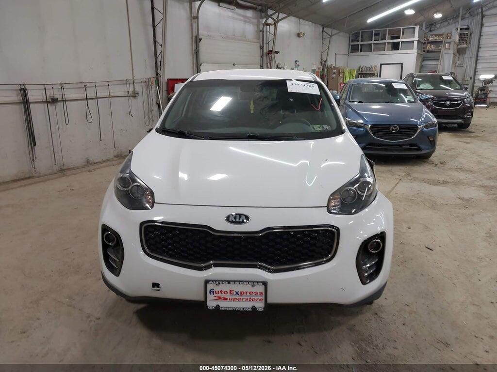 KNDPMCAC3J7455057 2018 KIA SPORTAGE photo no. 12