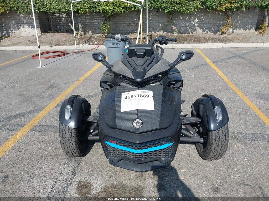 2BXRDDD29NV001781 2022 CAN-AM SPYDER ROADSTER photo no. 5