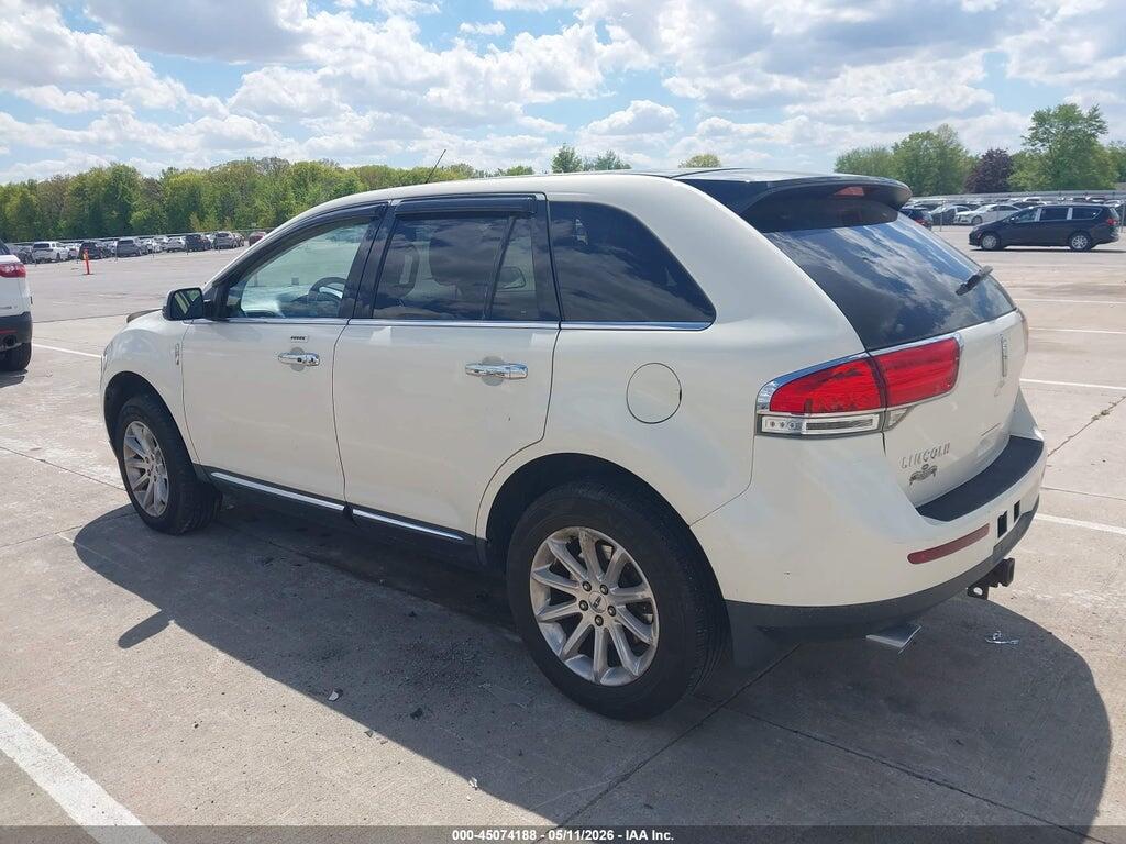 2LMDJ8JK1DBL13432 2013 LINCOLN MKX photo no. 3