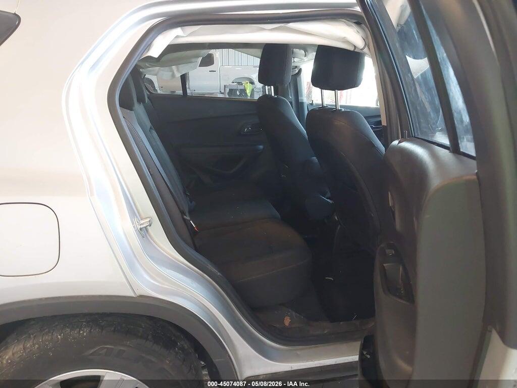3GNCJLSBXJL152289 2018 CHEVROLET TRAX photo no. 8