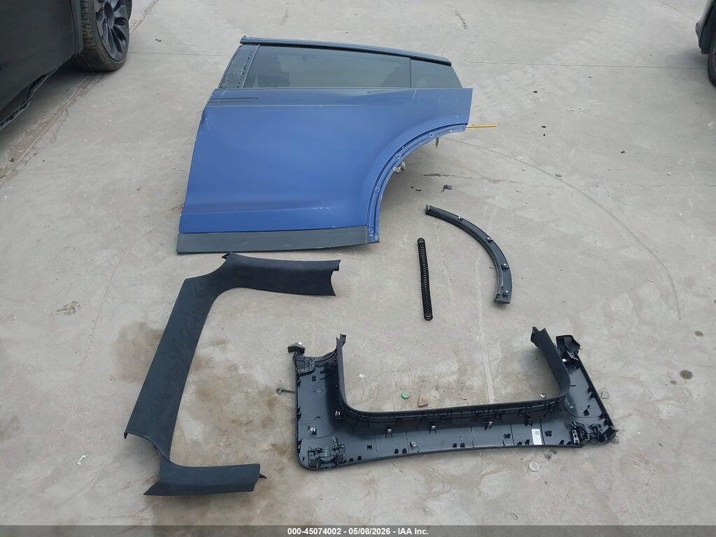 7SAXCBE57PF381740 2023 TESLA MODEL X photo no. 12