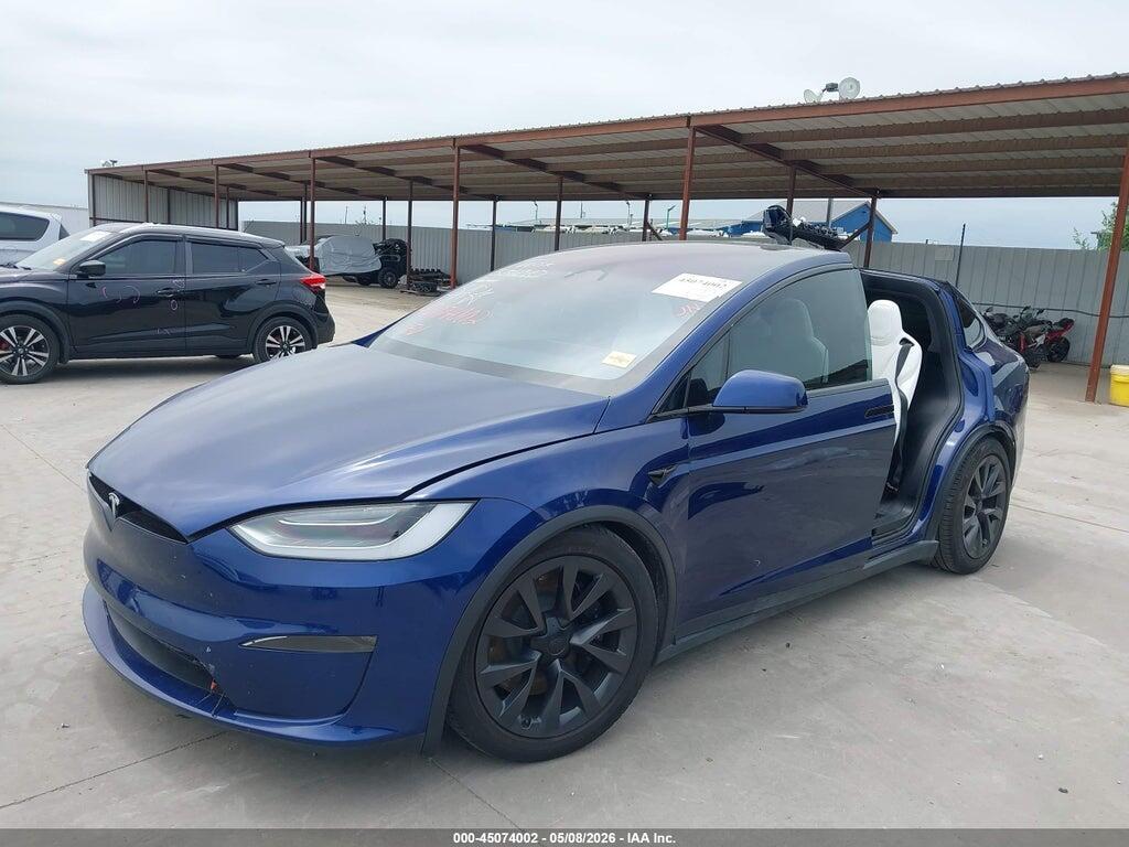 7SAXCBE57PF381740 2023 TESLA MODEL X photo no. 2
