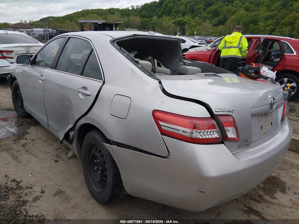 4T1BF3EK8BU696410 2011 TOYOTA CAMRY photo no. 3