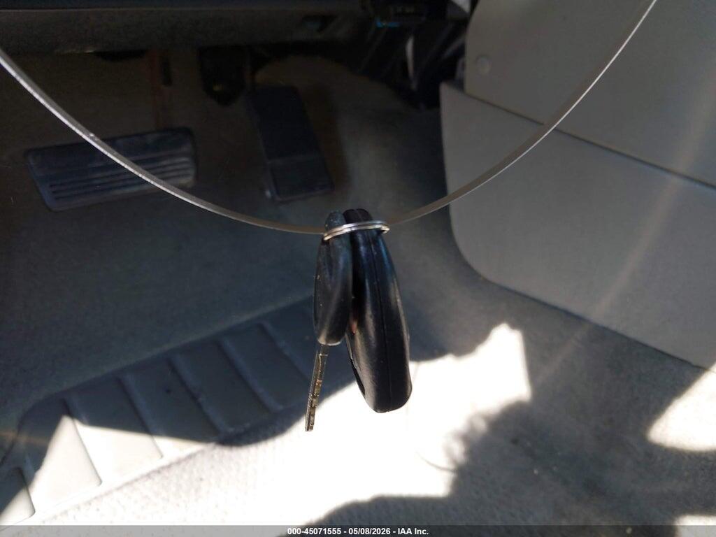 2G1WH52K049296303 2004 CHEVROLET IMPALA photo no. 11