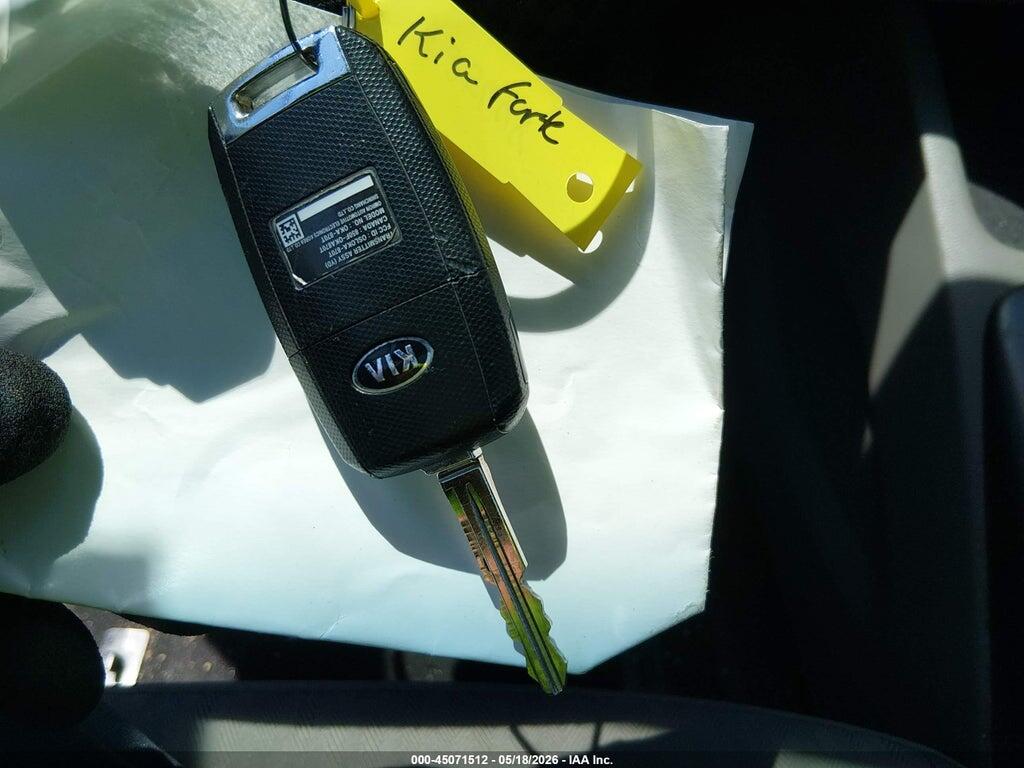 KNAFK4A60G5525648 2016 KIA FORTE photo no. 11